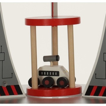 ДЕРЕВЯННАЯ РАКЕТА КОСМИЧЕСКИЙ КОРАБЛЬ ДОМ КОСМИЧЕСКИЙ КОСМОНАВТ