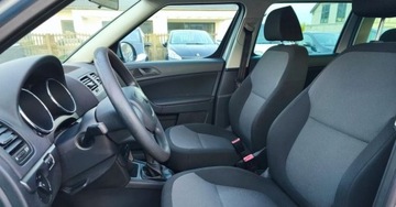 Skoda Yeti Minivan 1.2 TSI 105KM 2010 Skoda Yeti Skoda Yeti 1.2 Benzyna 105KM, zdjęcie 19