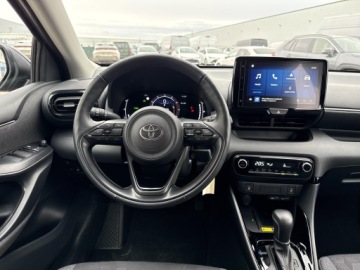 Toyota Yaris IV Hatchback 1.5 Hybrid Dynamic Force 116KM 2024 Toyota Yaris Hybrid 1.5 Style IV (2020-) Hybrid 1., zdjęcie 9