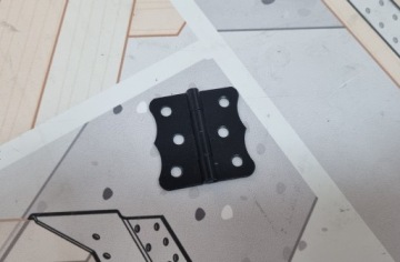 ПЕТЛЯ ДЛЯ МЕБЕЛЬНОЙ КОРОБКИ ДЕКОРАТИВНАЯ ЧЕРНАЯ ZO 40x35