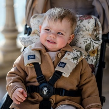 Вставка в коляску La Millou Heartbeat Pink Multi для коляски Cybex