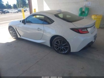 Subaru BRZ I 2022 Subaru BRZ Premium 2022 2.4l 2.4 Benzyna 228KM, zdjęcie 3