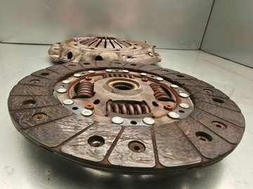 VW PASSAT B7 1.6 TDI TARCZA DOCISKOWA DOCISK TARCZ