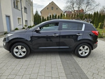 Kia Sportage III SUV 2.0 DOHC 163KM 2011 Kia Sportage 2.0 163 klimatronik, parktronik, zdjęcie 4