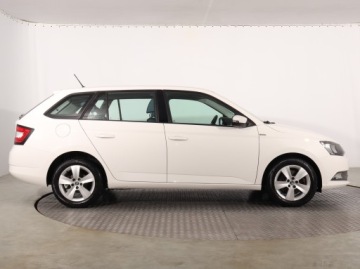 Skoda Fabia III Kombi 1.2 TSI 110KM 2016 Skoda Fabia 1.2 TSI, Salon Polska, DSG, Klima, zdjęcie 5
