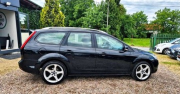 Ford Focus II Kombi 1.8 Duratec Flexifuel 125KM 2010 Ford Focus BENZYNA nawigacja LIFT super okazja POLECAMY 1.8 125KM, zdjęcie 11