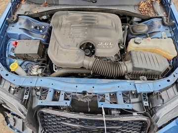 Chrysler 300C II 2021 Chrysler 300 Touring 2021 3.6l 3.6 Benzyna 292KM, zdjęcie 6