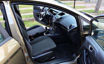 Ford Fiesta VII 2013 Ford Fiesta 1.0 i Klimatyzacja Pdc Podgrzewane fotele 1 rok gwarancji, zdjęcie 15