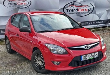 Hyundai i30 I Hatchback 1.4 109KM 2010 Hyundai i30 1.4 109 KM bezwypadkowy serwisowany ZAREJESTROWANY 1.4 Benzyna