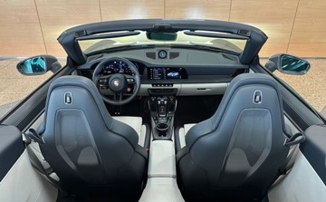 Porsche 911 992 Carrera GTS Cabriolet 3.0 480KM 2025 Porsche 911 Salon Polska ASO R-CARS Warszawa 3.0 Benzyna 480KM, zdjęcie 19