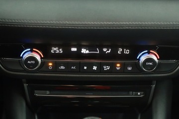 Mazda 6 III Sedan Facelifting 2016 2.0 SKYACTIV-G 145KM 2018 Mazda 6 2.0 Skyactiv-G, Salon Polska, Navi, Xenon, zdjęcie 14