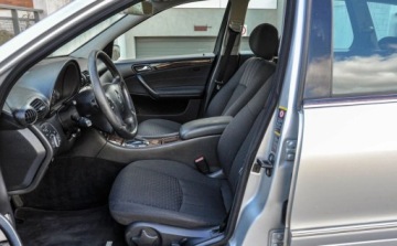 Mercedes Klasa C W203 Kombi T203 2.1 (C 220 CDI) 150KM 2007 Mercedes-Benz Klasa C 2,2CDI (150KM) Automat Lift 2007 r 2.1 Diesel 150KM, zdjęcie 6