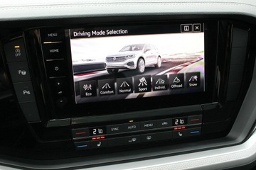 Volkswagen Touareg III SUV 3.0 V6 SCR TDI 231KM 2021 Volkswagen Touareg 3.0 V6 TDI 4Motion DSG Salon, zdjęcie 16