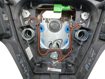 VOLANT KŮŽE ULOŽENÍ VOLVO C30 S40 II V50 30721754 MULTIFUNKČNÍ