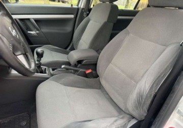 Opel Vectra C Kombi 1.8 ECOTEC 122KM 2004 Opel Vectra LPG, wazne oplaty, Alu, hak, zadbany 1.8 BenzynaLPG 122KM, zdjęcie 16