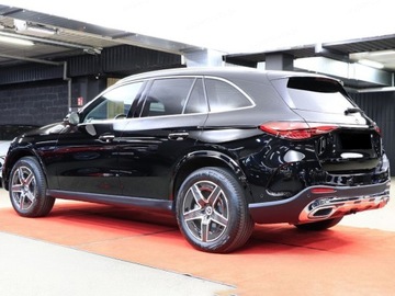 Mercedes GLC C254/X254 Coupe 2.0 220d 197KM 2025 MERCEDES-BENZ GLC 220 d 4-Matic AMG Line 2.0 (197KM) 2025, zdjęcie 3