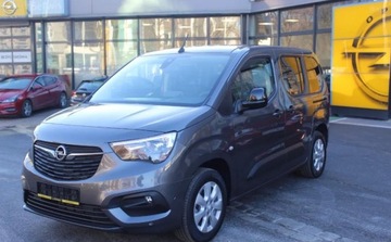 Opel Combo E e-Life Standard Elektryczny 136KM 2022 Opel Combo Combo Life Elegance Elektryczny 136...