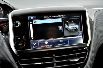 Peugeot 2008 I SUV Facelifting 1.2 PureTech 110KM 2016 Peugeot 2008 _1.2T 110 KM Lift Navi Led Klima, zdjęcie 25