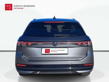 Volkswagen Passat B8 Variant Facelifting 2.0 TDI SCR 150KM 2024 Volkswagen Passat 2.0 TDI 150KM, Matrix, Tapicerka Skorzana, Masaz, Wentyl, zdjęcie 3