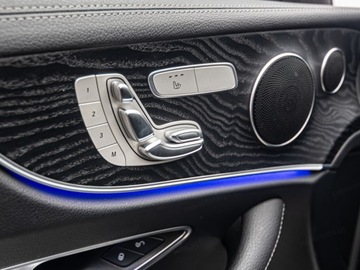 Mercedes Klasa E W213 Cabrio 2.0 300 245KM 2018 E Klasa E 300 Coupe 2.0 9G-TRONIC 245KM 2018, zdjęcie 6