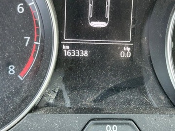 Volkswagen Golf Sportsvan Sportsvan 1.2 TSI BlueMotion Technology 110KM 2015 Volkswagen Golf Sportsvan 1.2 Benzyna 110KM, zdjęcie 17