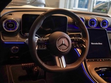 Mercedes CLE Coupe 2.0 200 204KM 2025 MERCEDES-BENZ CLE 200 4-Matic AMG Line 2.0 (204KM) 2025, zdjęcie 6