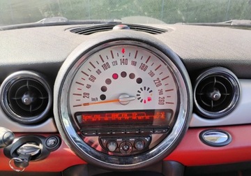 Mini One II 2011 MINI ONE 2011r, 1.6 Benzyna LPG. Lekko uszkodzony lewy bok. Jezdzi 1.6, zdjęcie 12