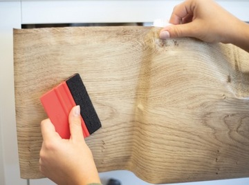 Самоклеящаяся мебельная пленка ПВХ под дерево ДУБ РИББЕК 45x50 DIY