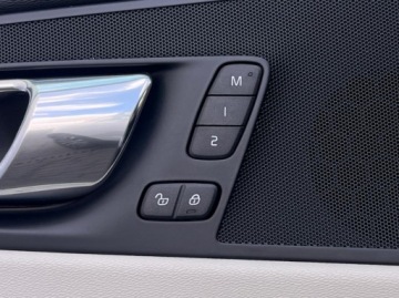 Volvo XC60 II Crossover D4 190KM 2019 Volvo XC 60 FV23% SalonPL D4 Inscription LED Tempo, zdjęcie 27