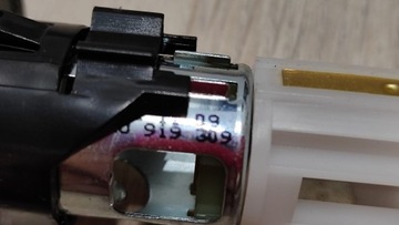 ORIGINÁLNÍ ZÁSTRČKA VW SEAT SKODA 1K0919309