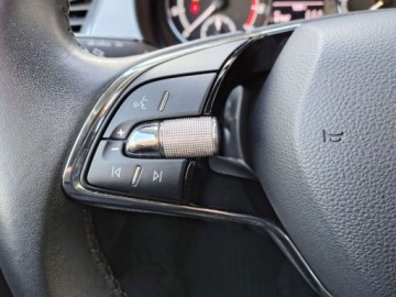 Skoda Fabia III Kombi Facelifting 1.0 TSI 95KM 2021 Skoda Fabia 1.0 TSI 95KM Ambition klimatyzacja Czujniki Salon PLSerwis ASO, zdjęcie 13