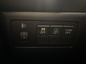 Mazda 3 III Hatchback Facelifting 1.5 SKYACTIV-D 105KM 2016 Mazda 3 1.5 Skygo III (2013-), zdjęcie 13