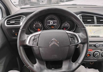 Citroen C4 II Hatchback 5d Facelifting 1.6 HDi 92KM 2015 Citroen C4 2015r, 1.6 HDI. Uszkodzony lewy tyl. Jezdzi. 1.6 Diesel 92KM, zdjęcie 12