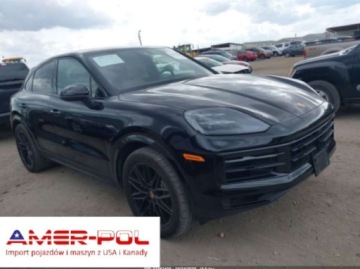 Porsche Cayenne III 2024 Porsche Cayenne 2024 PORSCHE CAYENNE E-HYBRID COUPE 3.0 Hybryda 300KM