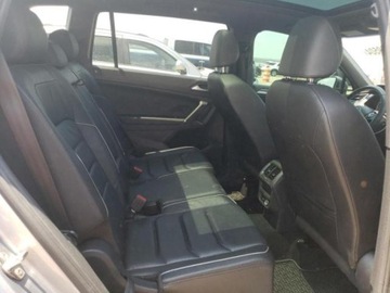 Volkswagen Tiguan II 2020 Volkswagen Tiguan 2020 VOLKSWAGEN TIGUAN SEL PREMIUM R-LINE, silnik 2.0 L, zdjęcie 11