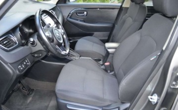 Kia Carens IV Minivan 1.7 VGT CRDi 141KM 2015 Kia Carens Kia Carens 1.7 CRDi Business Line 7os 7DCT 1.7 Diesel 141KM, zdjęcie 18