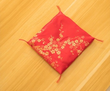 ФАРФОРОВАЯ КОПИЛКА ЯПОНСКАЯ СЧАСТЛИВАЯ КОШКА