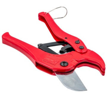 РЕЗАК ДЛЯ ТРУБ ИЗ ПВХ, ПЕКСА, ПП-Р, ПЭ ДЛЯ ТЯЖЕЛЫХ УСЛОВИЙ ЭКСПЛУАТАЦИИ