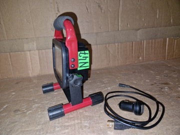 Lampa warsztatowa akumulatorowa LUCECO 10W USB Naświetlacz Lampa Robocza