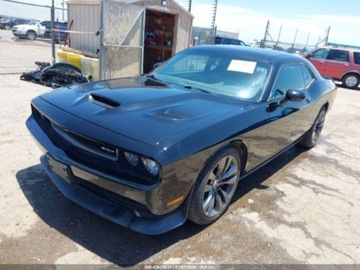 Dodge Challenger III 2014 Dodge Challenger Srt 8 6.4 Benzyna 470KM, zdjęcie 2