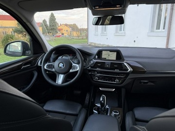 BMW X3 G01 SUV 2.0 20i 184KM 2018 BMW X3 2.0i 124tys.km! z Niemiec ASO, zdjęcie 16