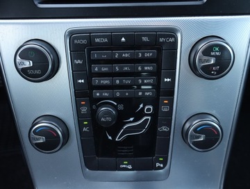 Volvo S60 II Sedan 1.6 D2 115KM 2011 Volvo S60 DRIVe, Navi, Klima, Klimatronic, zdjęcie 16