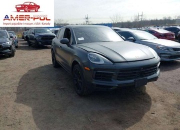 Porsche Cayenne III 2019 Porsche Cayenne 2019 3.0l 3.0 Benzyna 335KM