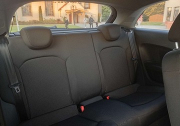 Audi A1 I Hatchback 3d 1.6 TDI 105KM 2011 Audi a1 Zarejestrowany - bardzo oszczedny - bezwypadkowy 1.6 Diesel 105KM, zdjęcie 15