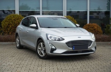 Ford Focus IV Hatchback 1.5 EcoBlue 120KM 2020 Ford Focus Bezwypadek SalonPL Tempomat Czuj park. Klima CarPlayAA FV23, zdjęcie 1