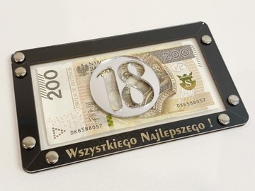 Копилка на 18-й день рождения, хороший подарок