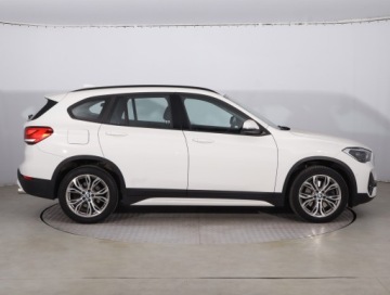 BMW X1 F48 Crossover Facelifting 2.0 20d 190KM 2021 BMW X1 sDrive20d, Salon Polska, Serwis ASO, zdjęcie 5
