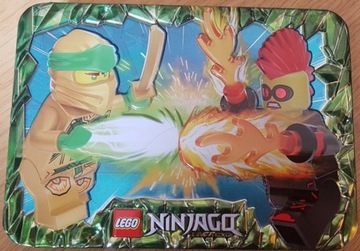 LEGO Ninjago - Lloyd vs. Miss Demeanor, metalowe pudełko Nowe