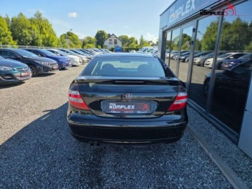 Mercedes Klasa C W203 Coupe W203 1.8 (C 180 Kompressor) 143KM 2006 Mercedes-Benz Klasa C SportCoupe 1.8 Kompressor 143KM Klimatyzacja Oplacony, zdjęcie 5