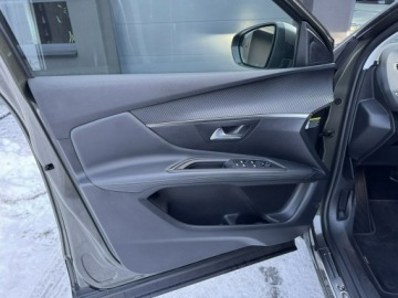 Peugeot 3008 II Crossover 1.6 THP 180KM 2019 Peugeot 3008 1.6 PureTech 180KM Allure Full Led, zdjęcie 23